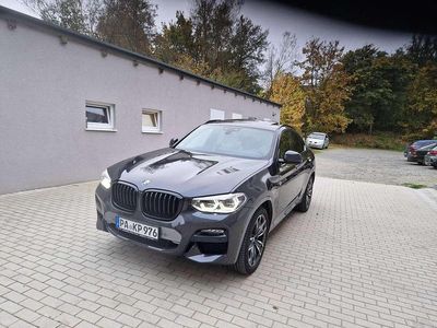 Grau Gebraucht 2020 BMW X4 xLine SUV | 39.550 € (Etwas zu teuer)