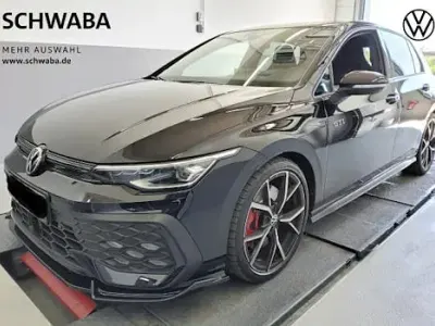 Gebraucht VW Golf VIII Sportline 265 PS (194 kW) 2024 Schwarz Limousine