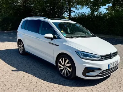 Gebraucht VW Touran Highline 190 PS (139 kW) 2017 Weiß Van / Kleinbus