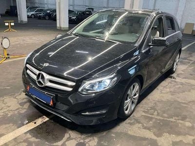 Mercedes B200