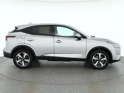 Brugt Nissan Qashqai N-Connecta 158 HK (116 kW) 2024 Sølv SUV