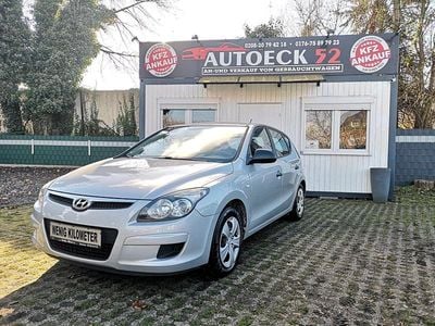 Gebraucht Hyundai i30 Edition+ 109 PS (80 kW) 2010 Silber Limousine