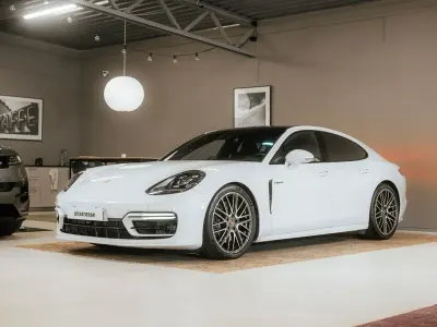Gebraucht Porsche Panamera 4 Platinum Edition 330 PS (242 kW) 2022 Weiß Kleinwagen