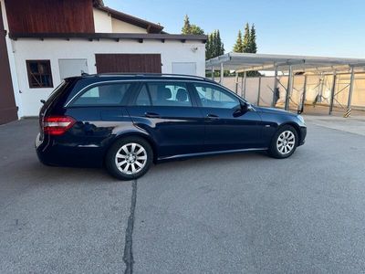 Mercedes E220