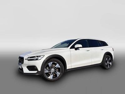 Usata Volvo V60 CC Plus 197 CV (144 kW) 2022 Bianco Station wagon