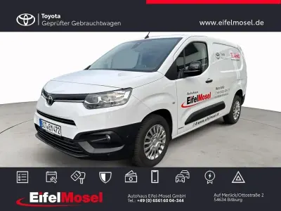 Gebraucht Toyota Proace City City 102 PS (75 kW) 2023 Weiß Van / Kleinbus