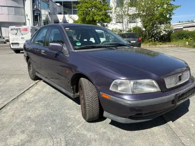 Usata Volvo S40 136 CV (100 kW) 1996 Blu Berlina