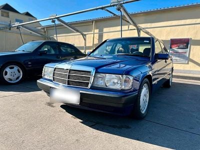 Gebraucht Mercedes 190 136 PS (100 kW) 1993 Blau Limousine