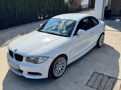 Gebraucht BMW 125 Coupé Performance 266 PS (195 kW) 2012 Weiß Coupé