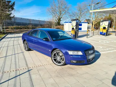 Second-hand Audi A8 Performance 326 CP (239 kW) 2006 Berlinǎ