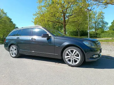Brugt Mercedes 220 Avantgarde 170 HK (125 kW) 2012 Sort Stationcar