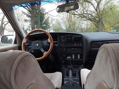 Second-hand Opel Omega 150 CP (110 kW) 1992 Auriu Break