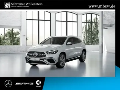 Gebraucht Mercedes GLA200 AMG 150 PS (110 kW) 2024 Weiss SUV