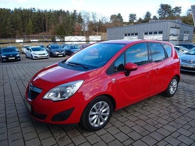 Gebraucht Opel Meriva 140 PS (102 kW) 2013 Rot Van / Kleinbus