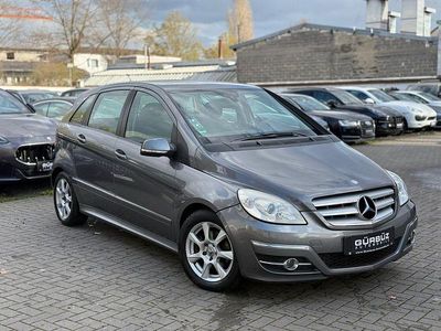 Gebraucht Mercedes B200 140 PS (102 kW) 2009 Grau Van / Kleinbus