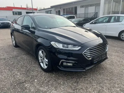 Gebraucht Ford Mondeo 165 PS (121 kW) 2019 Schwarz Limousine