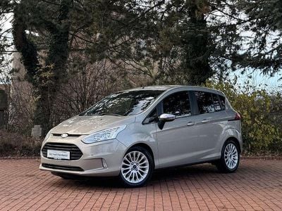 Silber Gebraucht 2013 Ford B-MAX Titanium Van / Kleinbus | 5.999 € (Guter Preis)