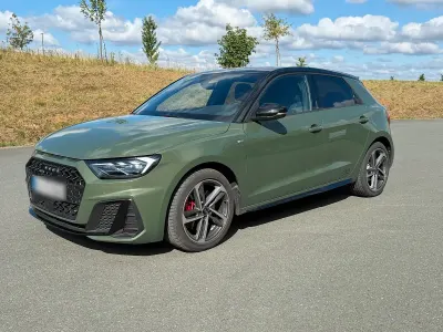 Gebraucht Audi A1 Sportback S-Line 207 PS (152 kW) 2025 Grün Kleinwagen