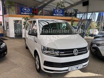 Gebraucht VW Multivan Trendline 150 PS (110 kW) 2018 Candyweiss Van / Kleinbus