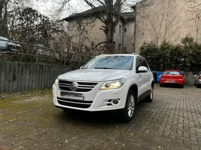 Gebraucht VW Tiguan 150 PS (110 kW) 2010 Weiß SUV