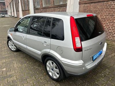 Gebraucht Ford Fusion 80 PS (58 kW) 2009 Silber Limousine