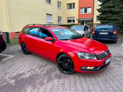 Gebraucht VW Passat 140 PS (102 kW) 2011 Rot Kombi