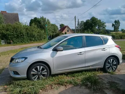 Gebraucht Nissan Pulsar 115 PS (84 kW) 2018 Grau Kleinwagen