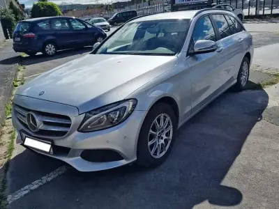 Gebraucht Mercedes 220 170 PS (125 kW) 2016
