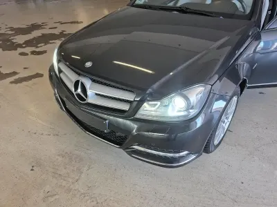 Gebraucht Mercedes C220 169 PS (124 kW) 2012 Coupé