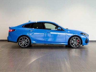 Gebraucht BMW 220 Comfort Edition 178 PS (130 kW) 2024 Blau Coupé