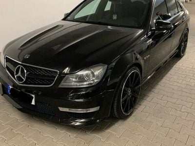 Mercedes C63 AMG