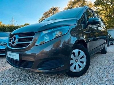 Mercedes V200