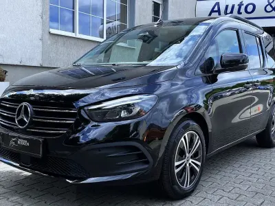 Gebraucht Mercedes T180 Progressive 116 PS (85 kW) 2022 Schwarz Van / Kleinbus