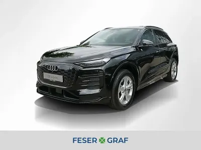Neu Audi Q6 e-tron S-Line 185 kW (252 PS) 2026 Mythosschwarz metallic SUV