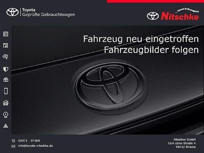 Gebraucht Toyota Yaris Basis 72 PS (52 kW) 2020 Schneeweiß Limousine