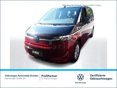 Gebraucht VW Multivan Life 150 PS (110 kW) 2022 Deep black perleffekt/ fortana Van / Kleinbus