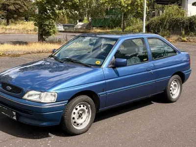 Gebraucht Ford Escort 71 PS (52 kW) 1992 Blau Limousine