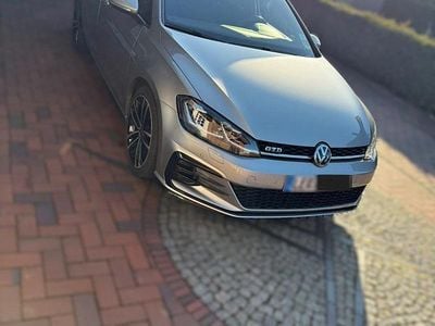 Gebraucht VW Golf VII GTD 184 PS (135 kW) 2018 Silber Kombi