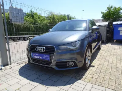 Gebraucht Audi A1 Ambition 105 PS (77 kW) 2012 Daytonagrau perleffekt Kleinwagen