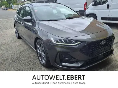 Gebraucht Ford Focus ST-Line 116 PS (85 kW) 2024 Grau Limousine
