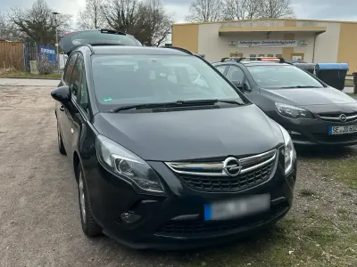 Gebraucht Opel Zafira 2013 Schwarz Van / Kleinbus