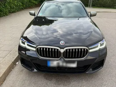 Gebraucht BMW M550 530 PS (389 kW) 2021 Schwarz Limousine