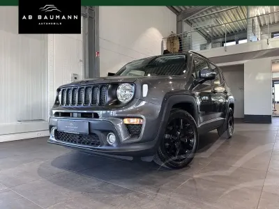 Używany Jeep Renegade Night Eagle 150 KM (110 kW) 2022 Szary SUV
