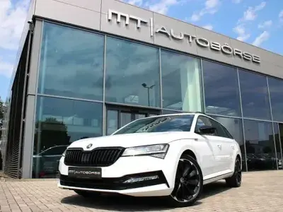 Gebraucht Skoda Superb SportLine 200 PS (147 kW) 2023 Weiß Kombi