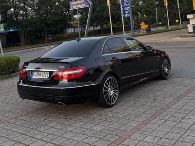 Mercedes E300