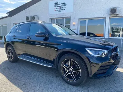 Gebraucht Mercedes GLC300 AMG line 258 PS (189 kW) 2020 Schwarz SUV
