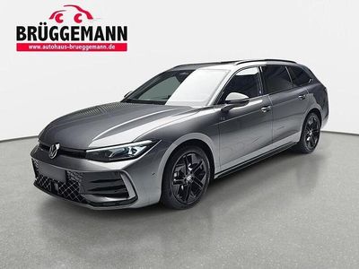 Nouă VW Passat R-line 150 CP (110 kW) 2025 Negru Break