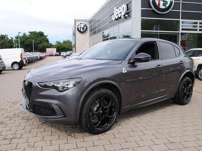 Grigio vesuvio Neu 2025 Alfa Romeo Stelvio Quadrifoglio SUV | 87.990 €