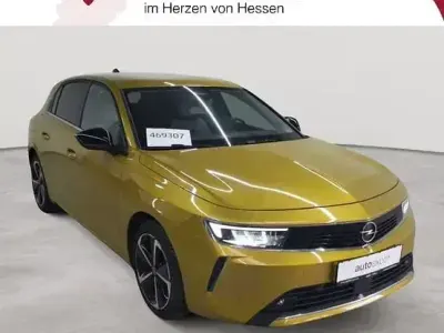 Gebraucht Opel Astra Elegance 150 PS (110 kW) 2023 Gelb Kleinwagen