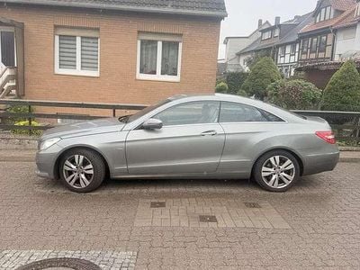 Usata Mercedes E350 231 CV (169 kW) 2010 Grigio Coupé